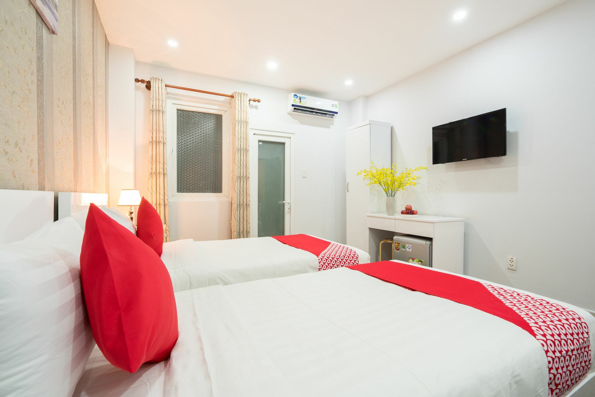 Saigon Central Hotel โฮจิมินห์ซิตี้ ภายนอก รูปภาพ